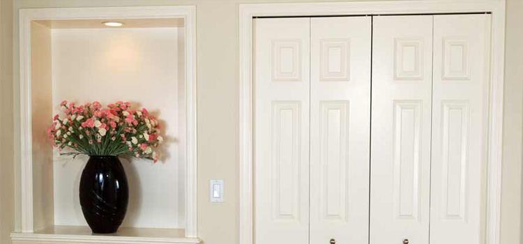 residential closet door repair in Walnut Park